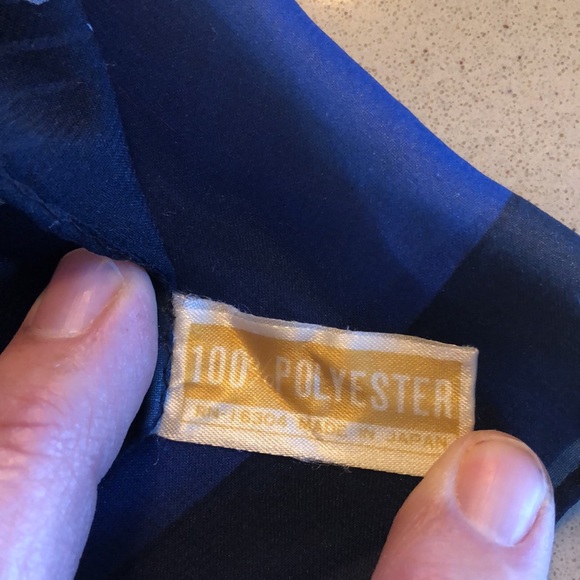 Vintage Scarves- 2-Pack - Picture 4 of 10